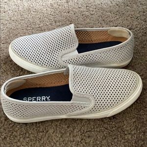 Sperry Slip on
